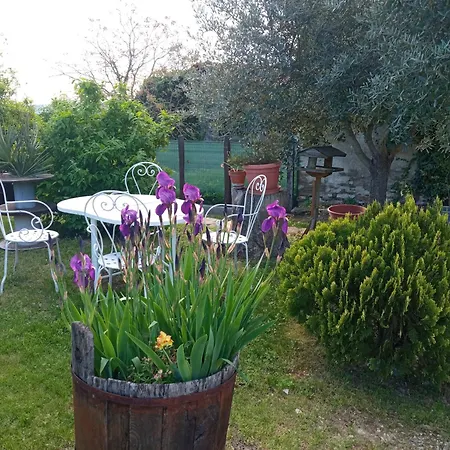 Casale Mansano - Natura E Relax Nelle Colline Apartment *